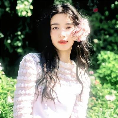 推新人的故事封面